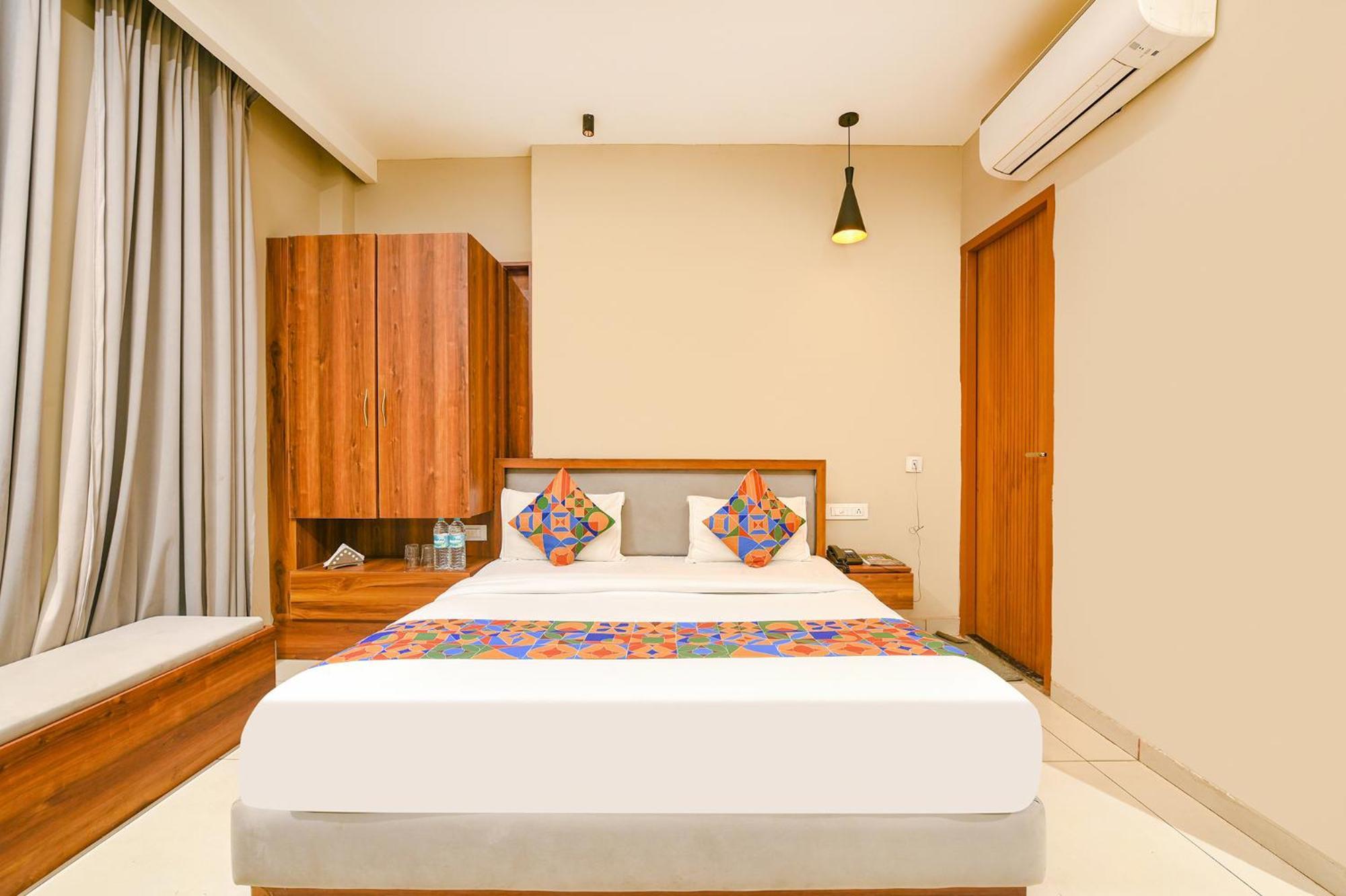 Fabhotel Dc Premium Zirakpur Εξωτερικό φωτογραφία