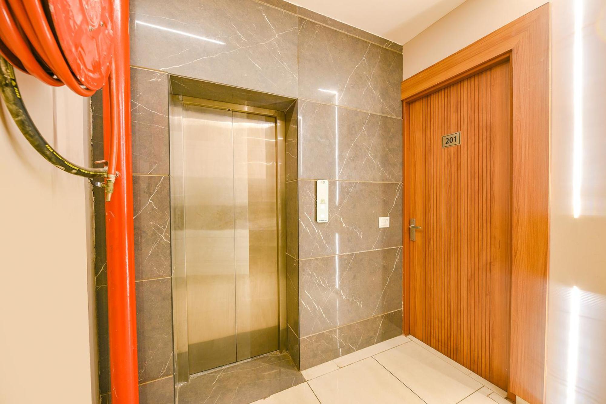 Fabhotel Dc Premium Zirakpur Εξωτερικό φωτογραφία