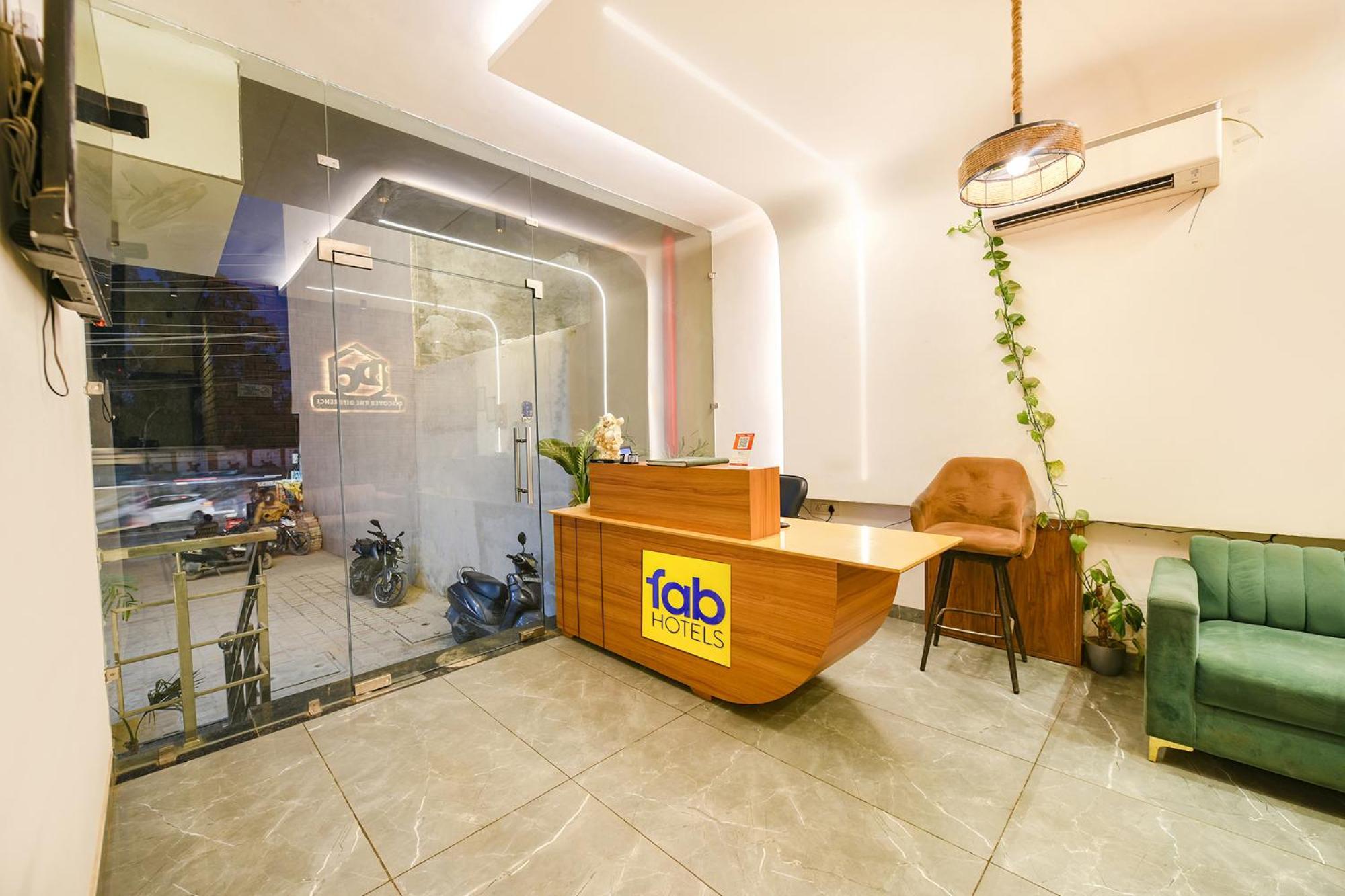 Fabhotel Dc Premium Zirakpur Εξωτερικό φωτογραφία